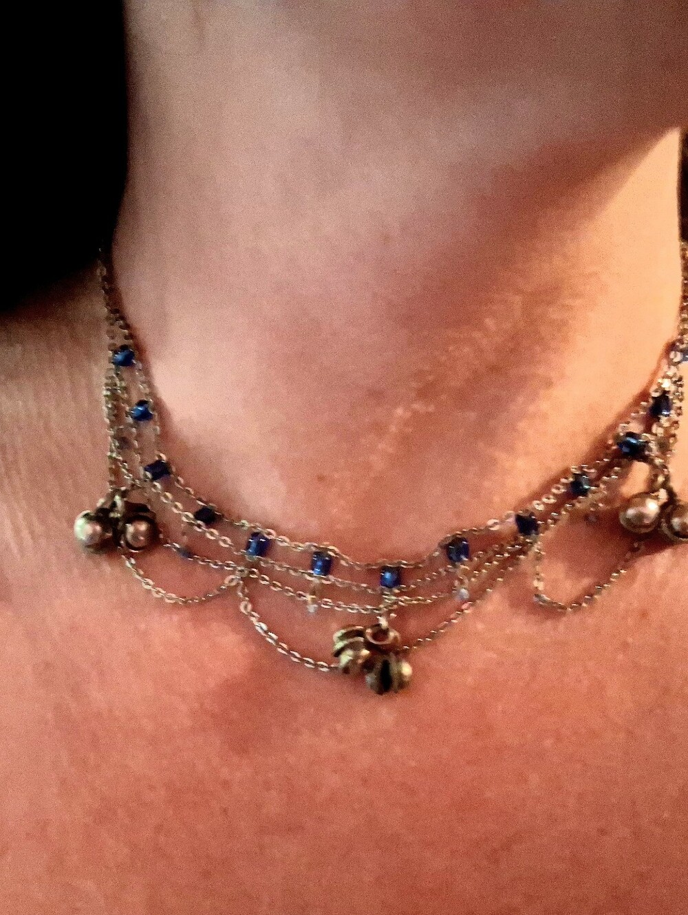 Silver Choker Style Necklace With Blue Accent